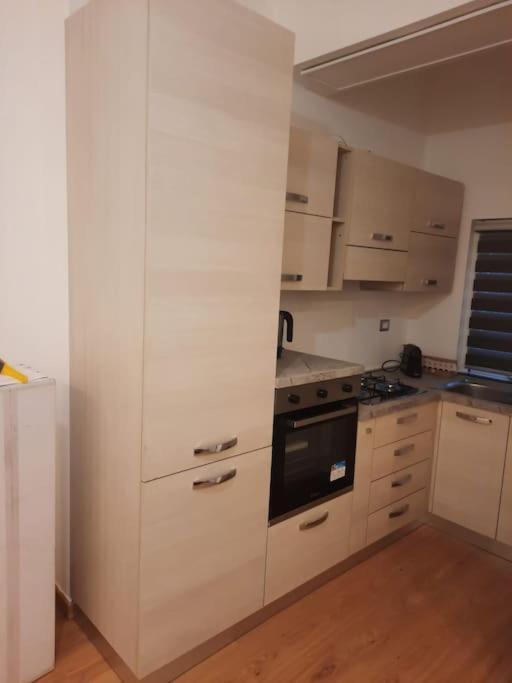 N&Ghomesweethome Raffaelloelegante Appartamento Ideale Casa Vacanze Affari Milaan Buitenkant foto