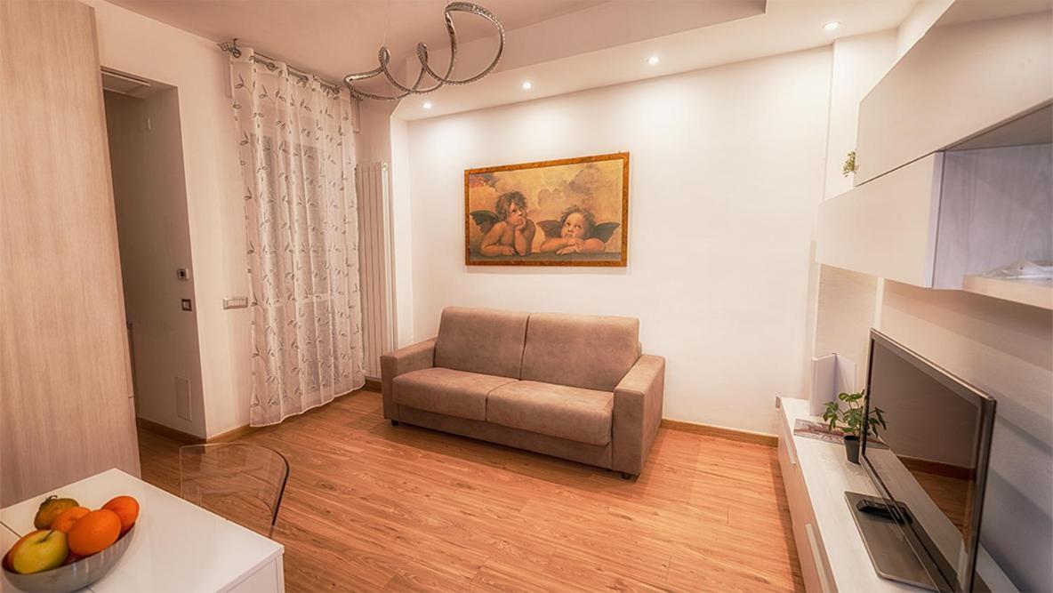 N&Ghomesweethome Raffaelloelegante Appartamento Ideale Casa Vacanze Affari Milaan Buitenkant foto